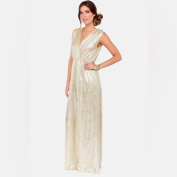 Lulus Dresses & Skirts - Lulu’s Metallic Champagne Gold V-Neck Evening Dress